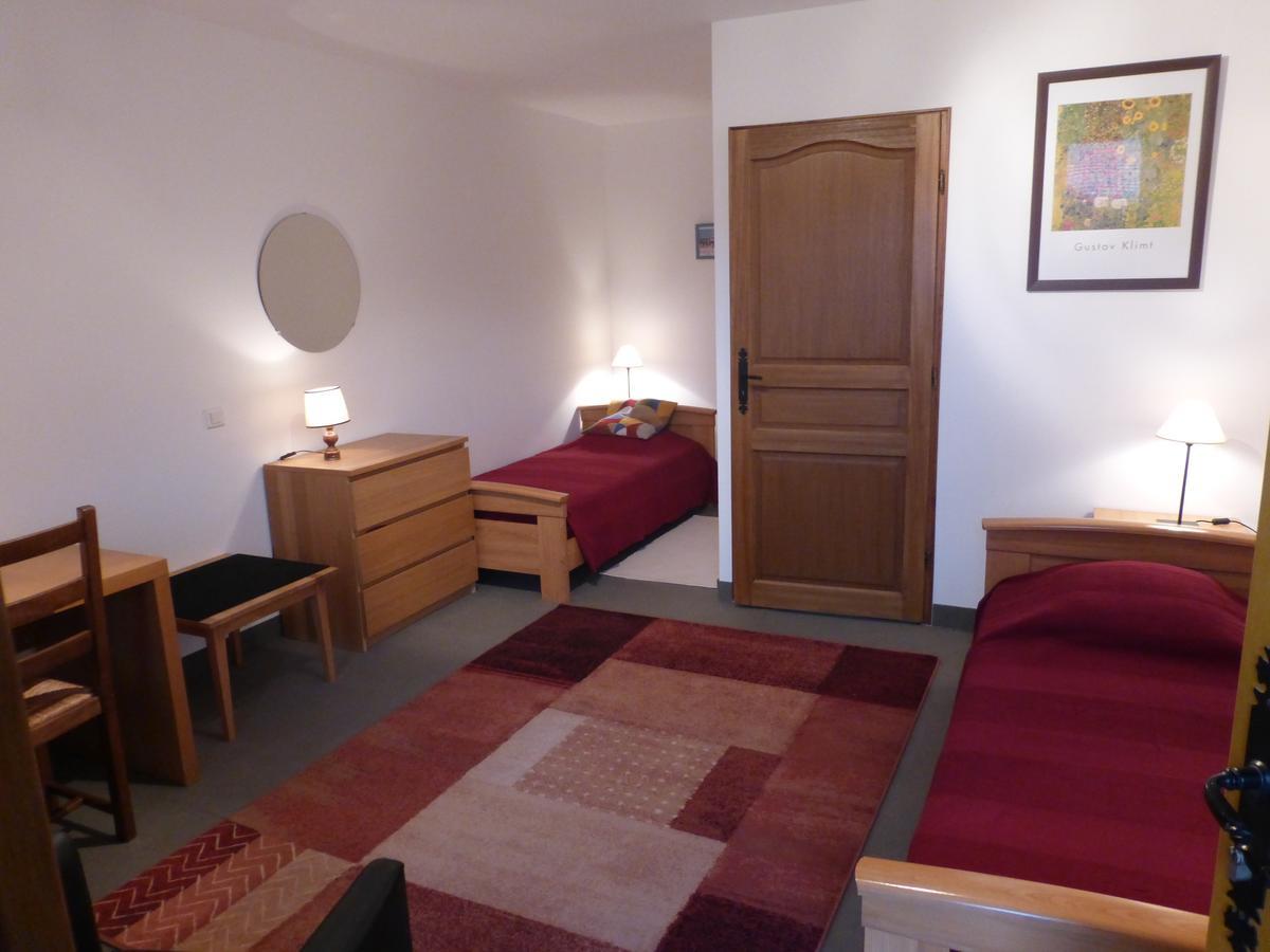 Hôtel Les Charmilles de Mormal Landrecies Quarto foto